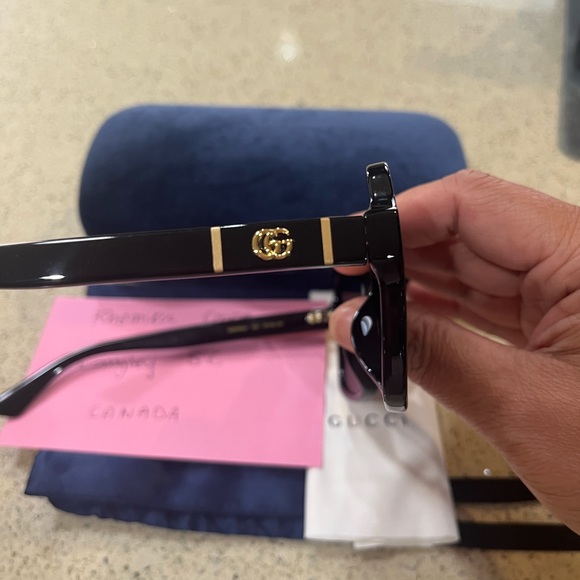 Gucci sunglasses - Picture 2 of 4